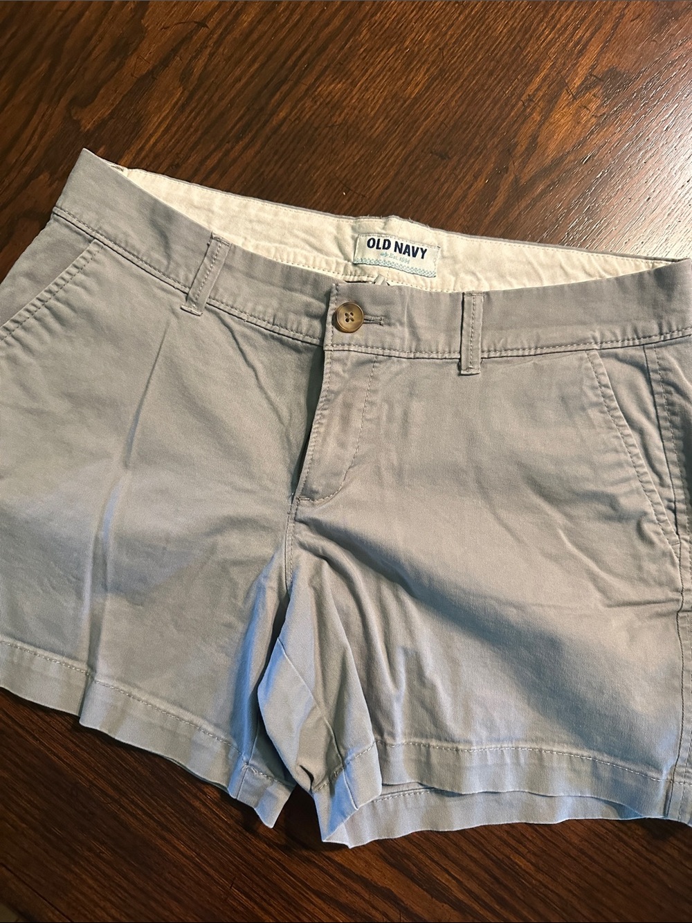 Old Navy Light Gray Women's Shorts